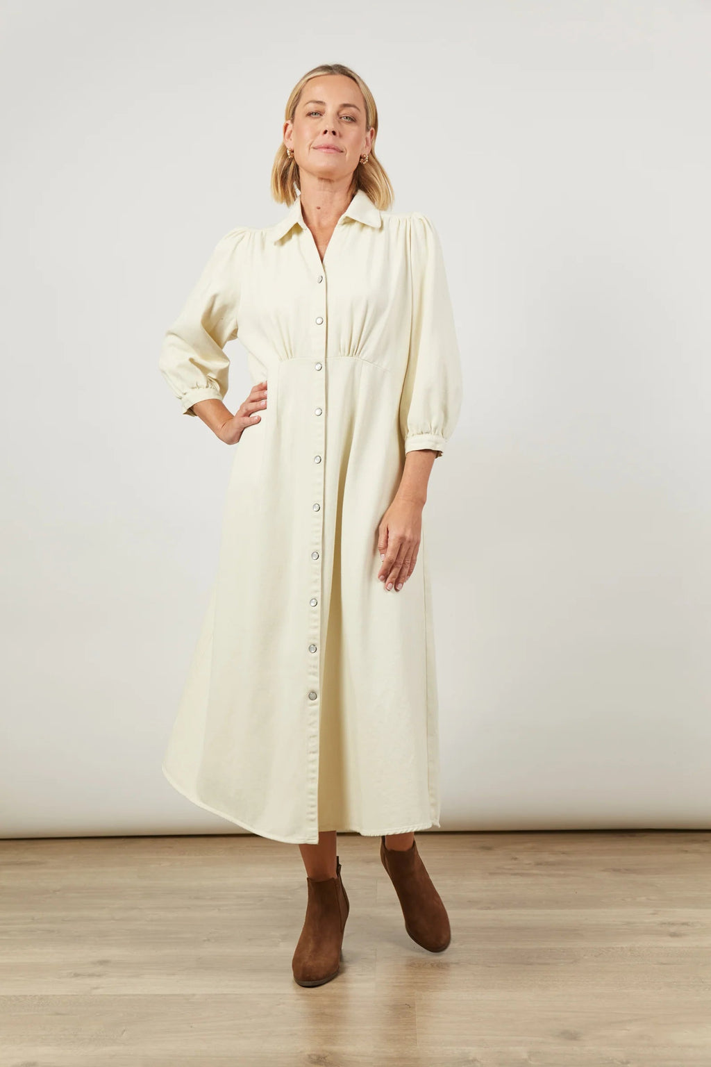 Urban Maxi - Creme Dresses Isle Of Mine 