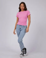 Margot Tee - Pink Tshirt Silent Theory 