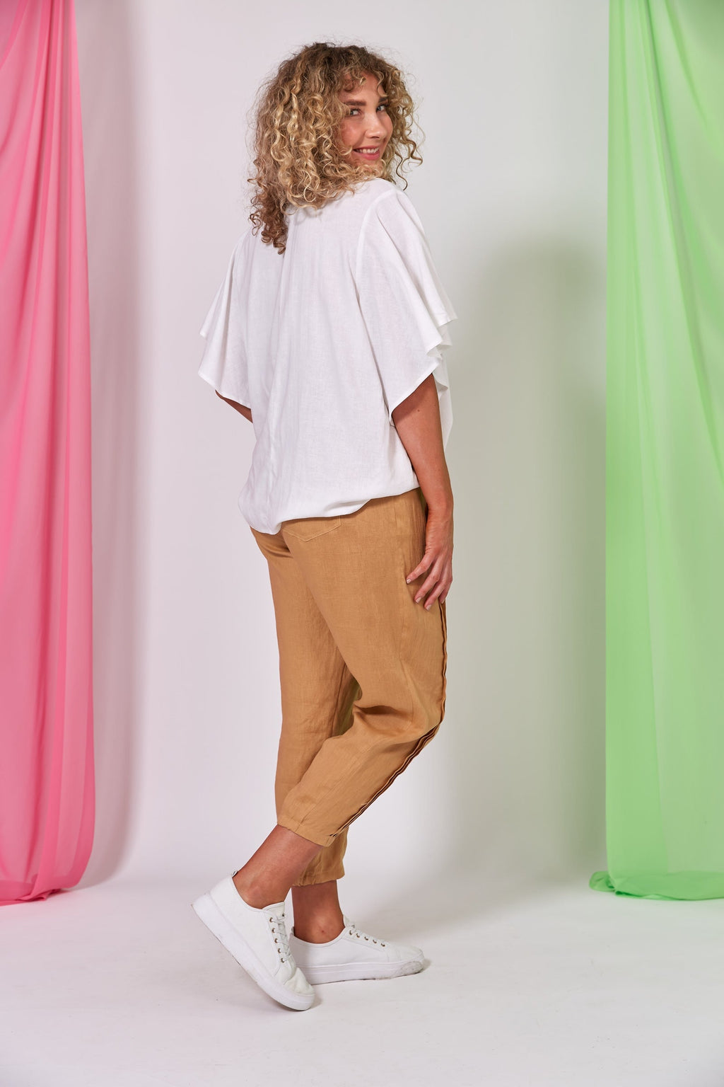 La Vie Pintuck Pant - Caramel Top Eb & Ive 