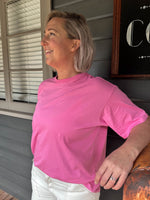 Oversized Tee - Bright Pink Tshirt Silent Theory 
