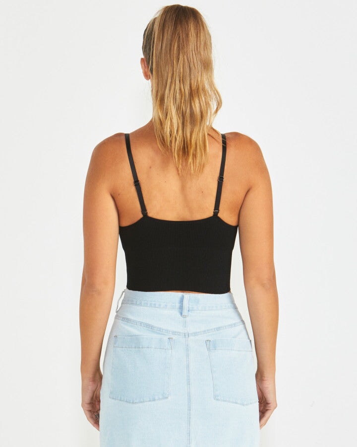 Tiana Seamfree Cami - Black Top Sass 