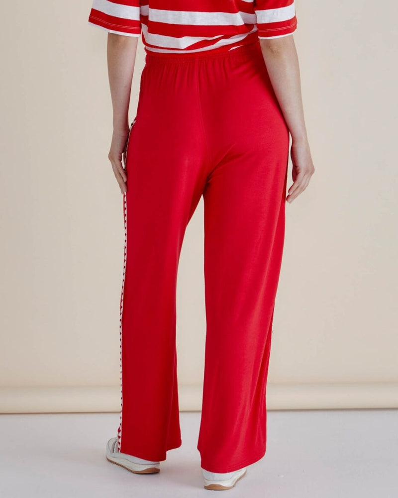 EVELYN WIDE LEG JOGGER - Red Pants Betty Basics 